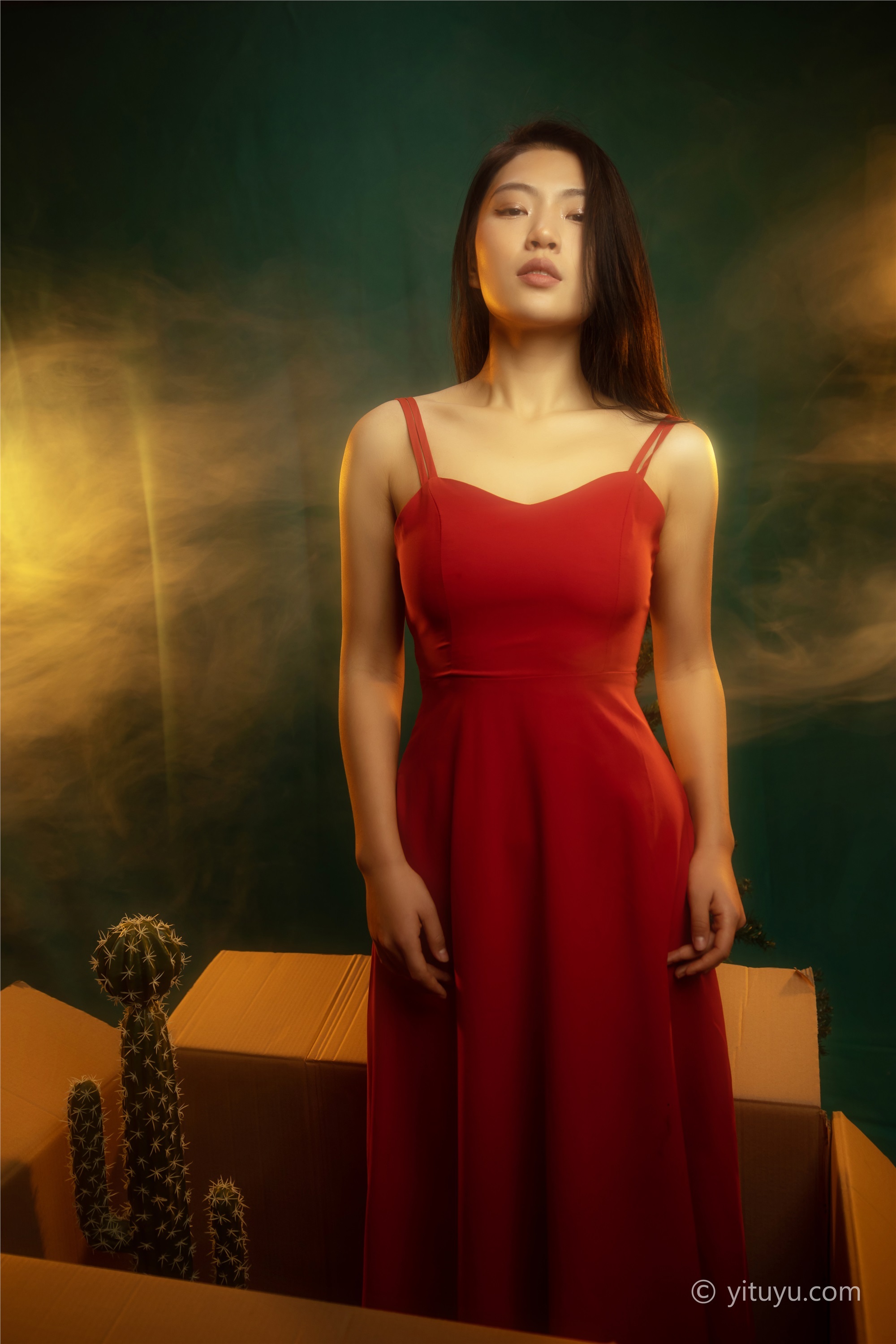 YITUYU艺图语  2021.05.24 红装 娇娇